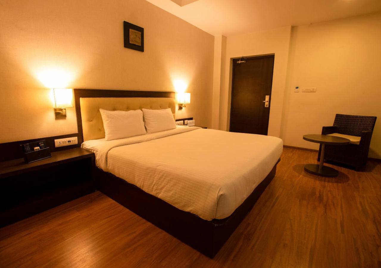 Hotel Grand Arcadia Tiruchirappalli Exterior foto