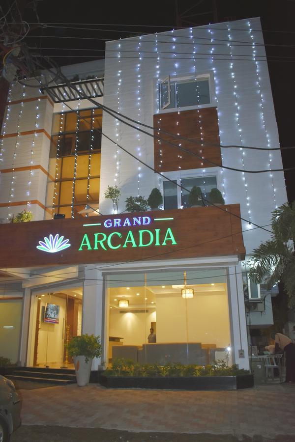 Hotel Grand Arcadia Tiruchirappalli Exterior foto